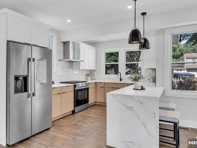 House for sale in Roselle, New Jersey