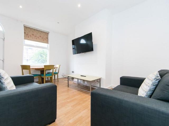 House for rent in Burley, Leeds