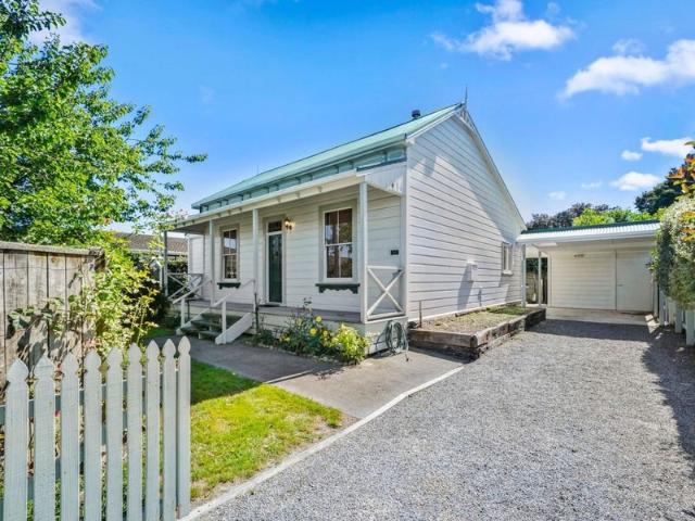 House for rent in Cape Palliser, Wellington