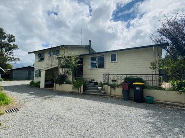 House for rent in Cape Palliser, Wellington