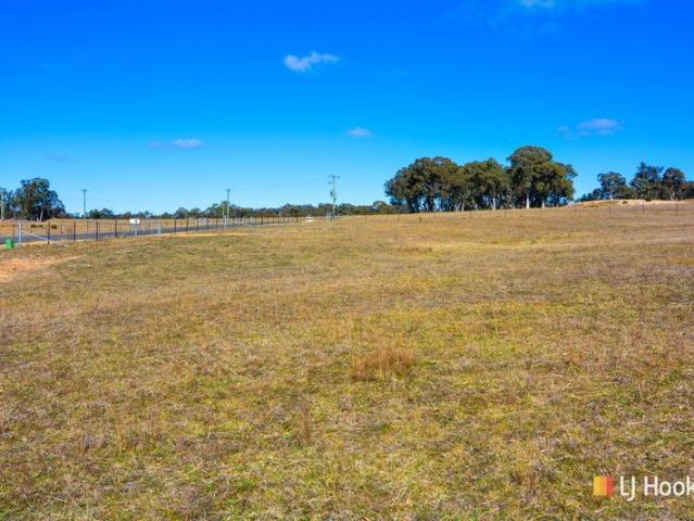 Cottage for sale in Portland, New South Wales