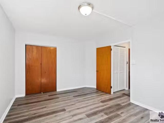 Condo for rent in Camden