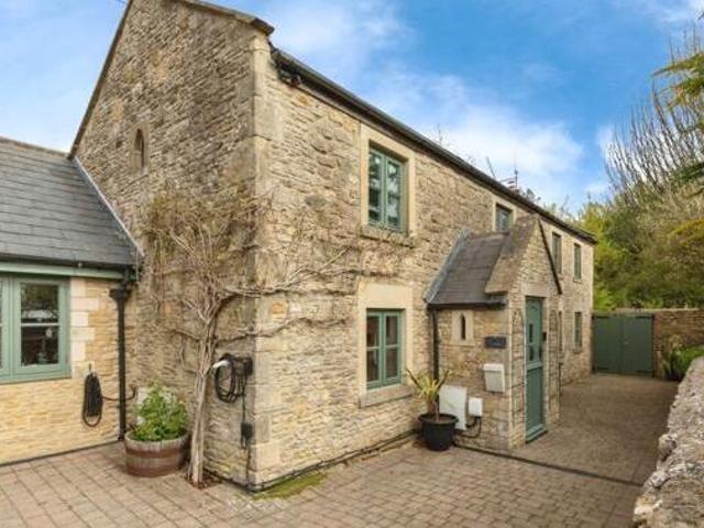House for sale in Chippenham, Wiltshire
