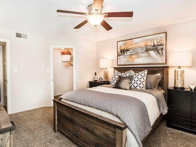 Apartment for rent in Lombard
