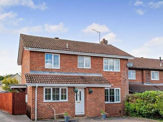 House for sale in Peterborough, Cambridgeshire and Peterborough