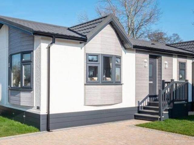 House for sale in Key Street, Suffolk
