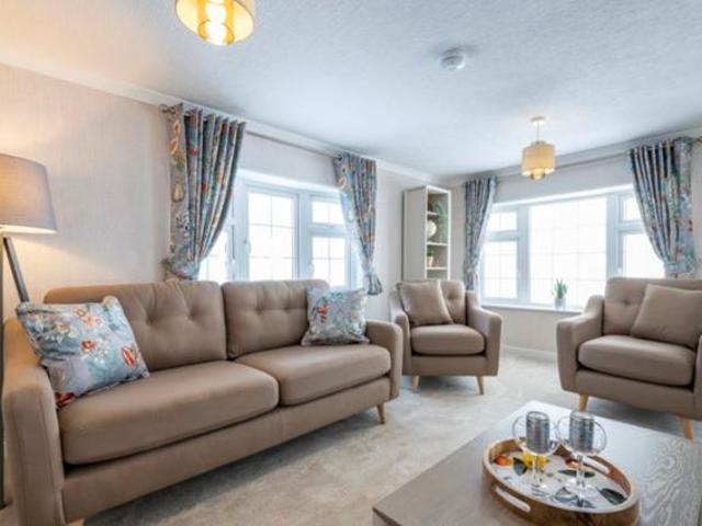 House for sale in Key Street, Suffolk