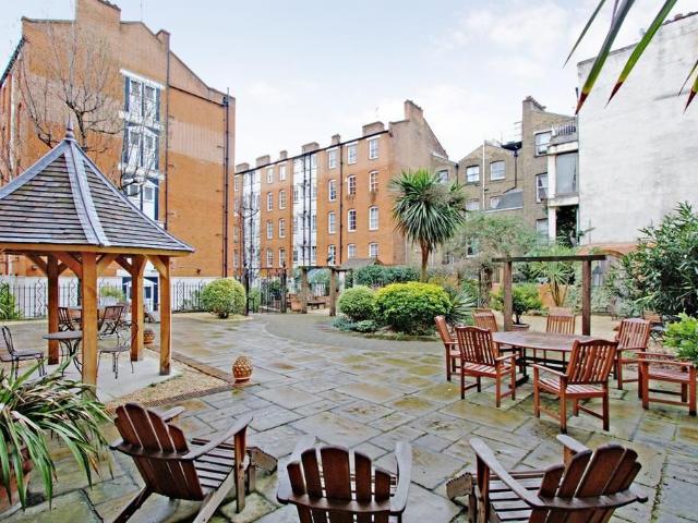 Apartment for rent in St Clement Danes, Greater London