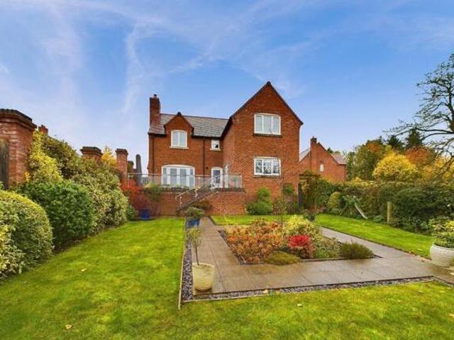 House for sale in Worcestershire