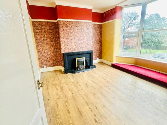 Apartment for rent in Grove Hill, Normanby