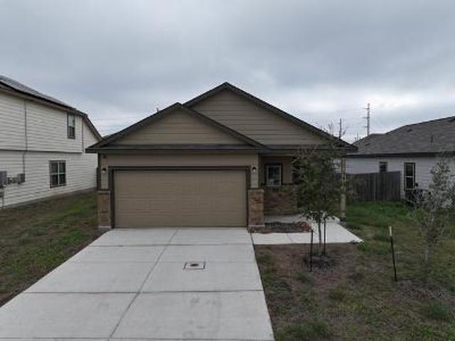 House for sale in Seguin, Texas