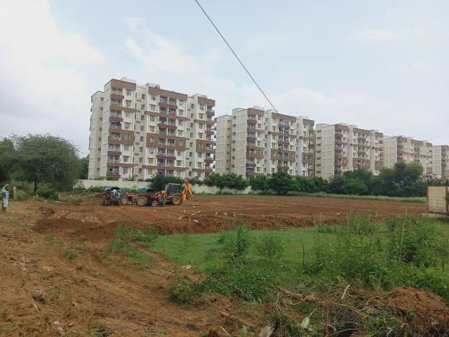 Land for sale in Hariana
