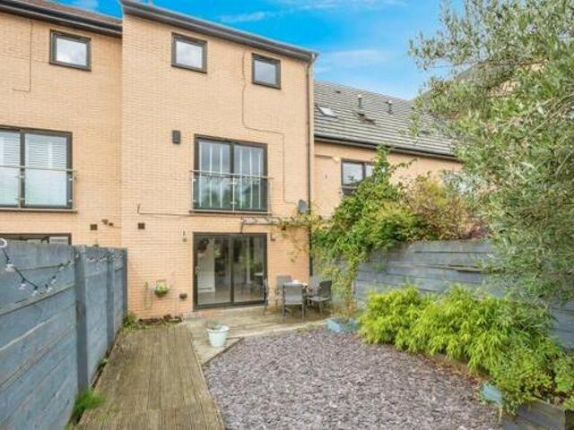 House for sale in Lyons, Greater London