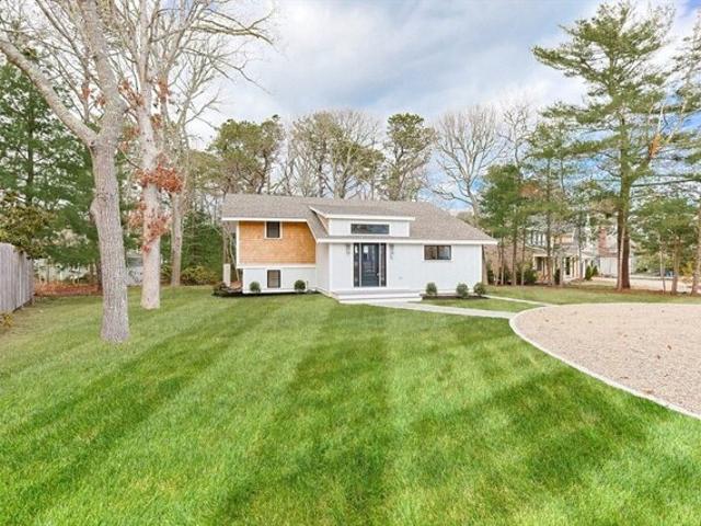 House for sale in Mashpee, Massachusetts