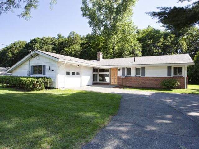 House for sale in Pinefield, Framingham