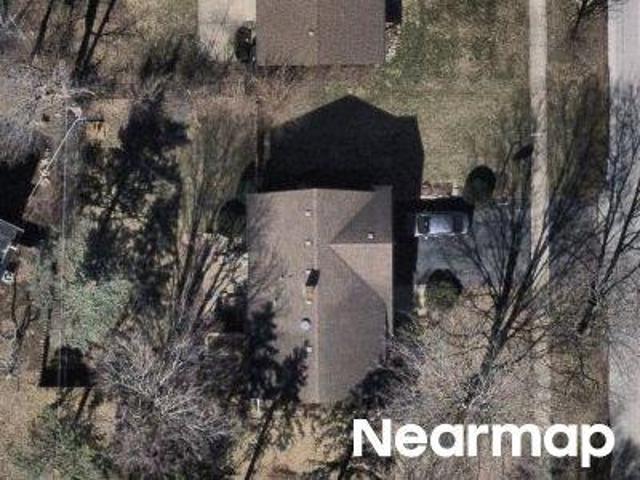 House for sale in Mchenry, Illinois