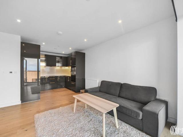 Apartment for rent in Hornsey, Greater London