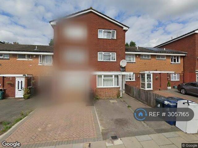House for rent in Wood End, Greater London