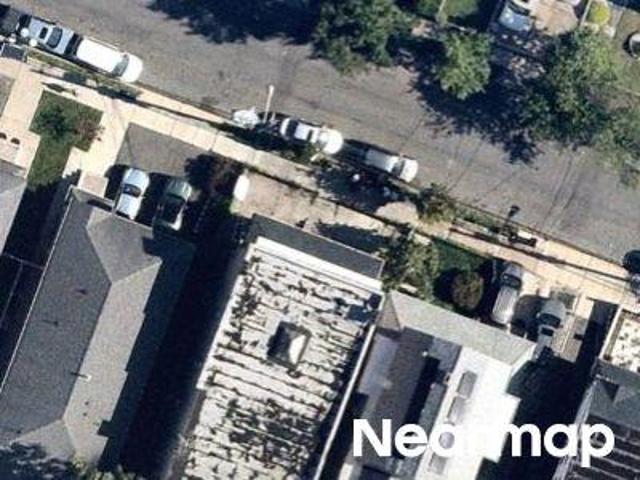 House for sale in Elizabeth, New Jersey