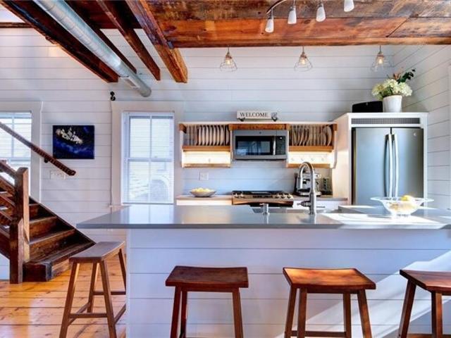 House for sale in Newport