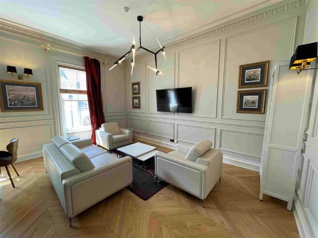 Apartment to rent in Bluebell, North Tipperary