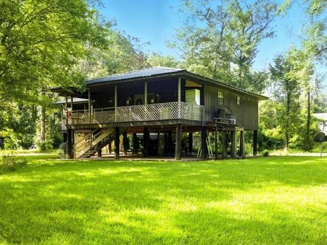 House for sale in Liberty