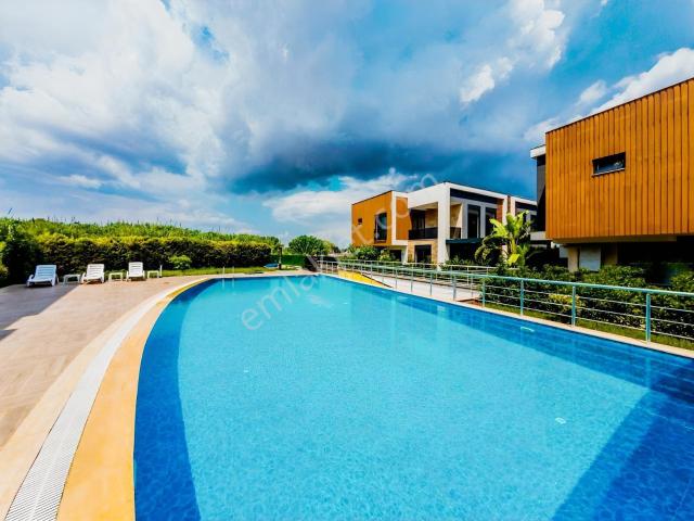 Muratpaşa, Antalya içerisinde satılık Villa