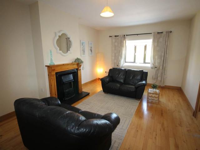 Apartment to rent in Douglas, Clogheen