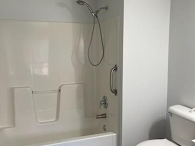 Apartment for rent in College Square Historic District, Davenport
