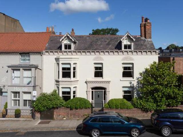 House for sale in High Field, York