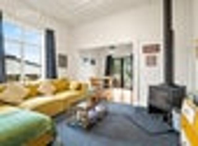 House for rent in Otakou