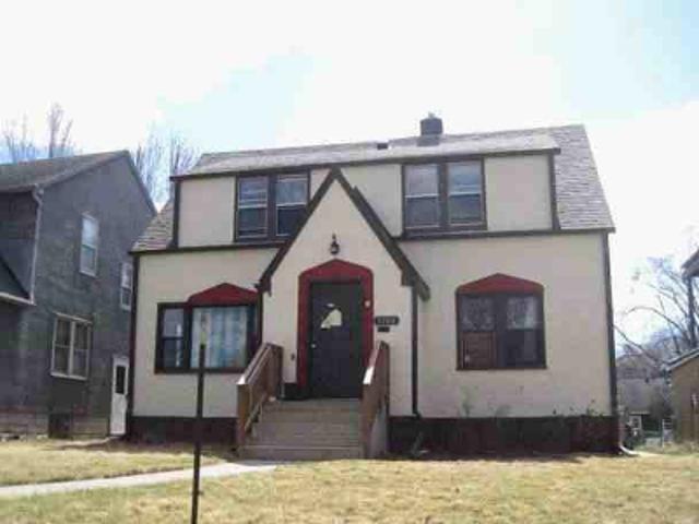 House for sale in Greater East Side, Ramsey