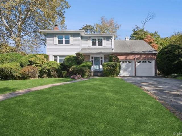 House for sale in Freeport, New York