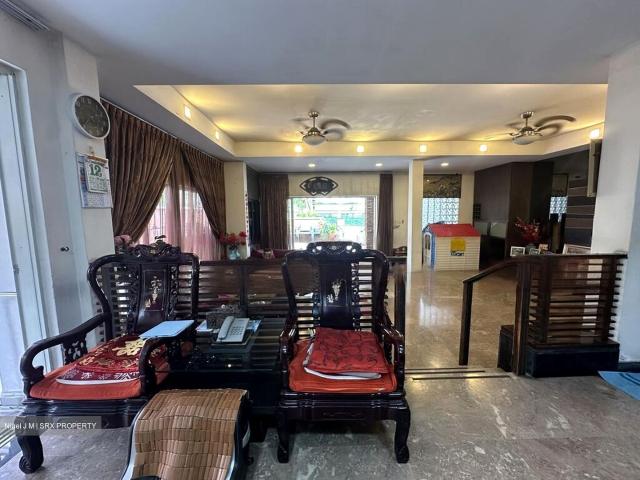 Apartment for sale in Ulu Pandan