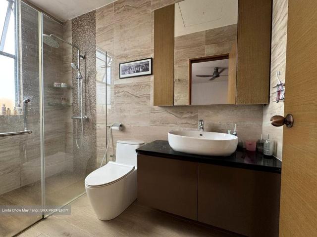 Condominium for sale in Ulu Pandan