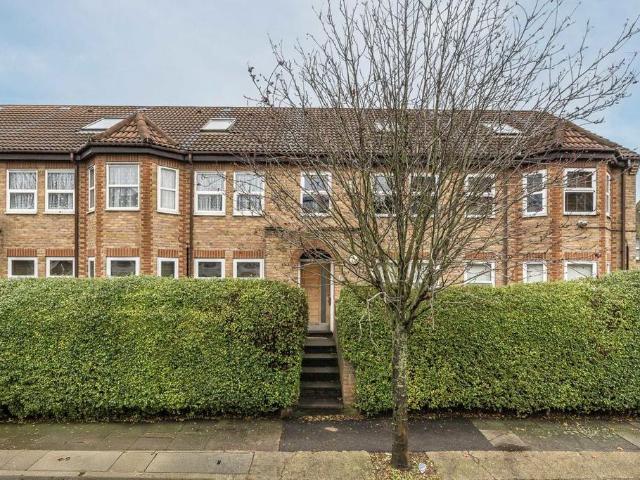 House for rent in Maryland, Greater London