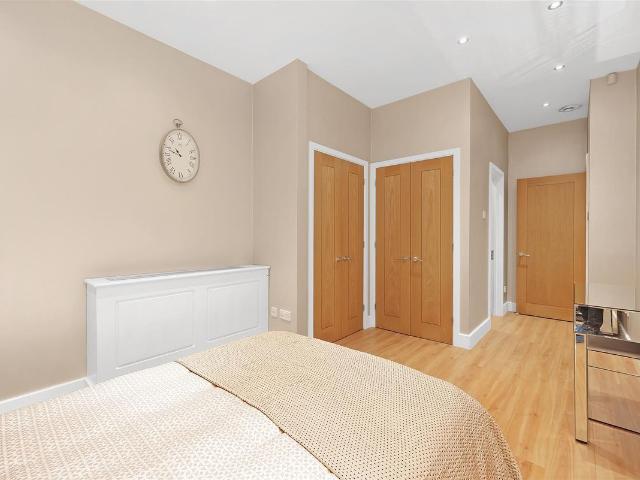 Apartment for rent in Marylebone, Greater London
