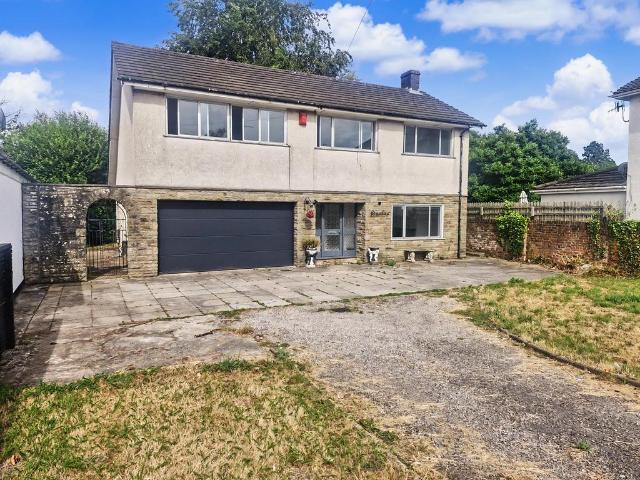 House for rent in Llanbadoc, Wales