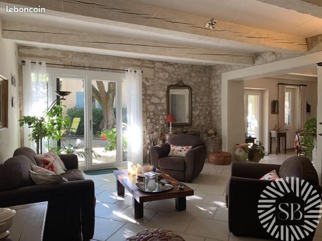 Maison vente à Arles, Plan-d'orgon