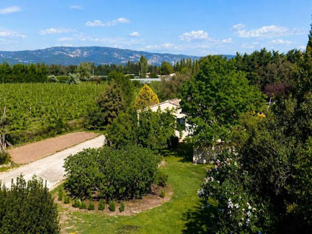 Ferme vente à L'Isle-sur-la-Sorgue, Vaucluse