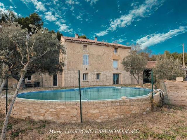 Maison vente à Carpentras, Pernes-les-fontaines