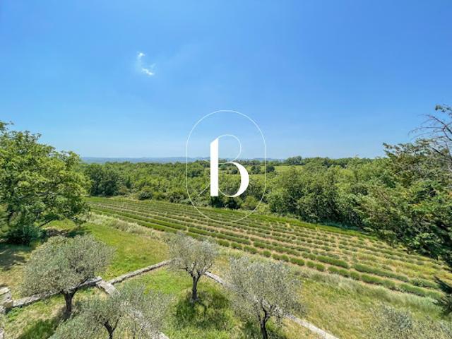 Ferme vente à Nîmes, Uzès