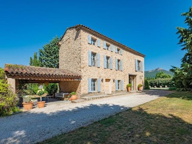 Ferme vente à Aix-en-Provence, Trets