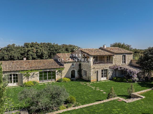 Ferme vente à Arles, Eygalières