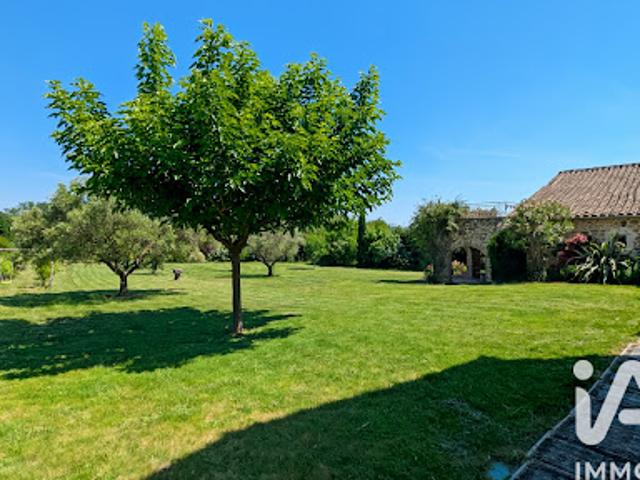Ferme vente à La Roque-sur-Cèze, Gard