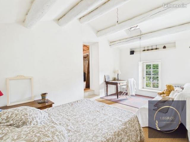 Maison vente à Arles, La Salle Les Alpes