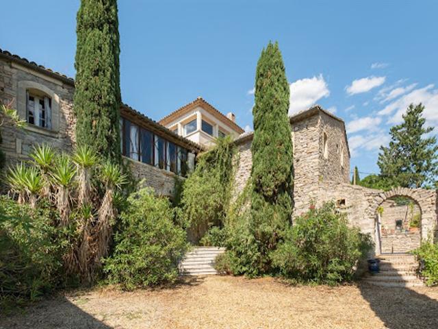 Ferme vente à Saint-Bauzille-de-Montmel, Hérault