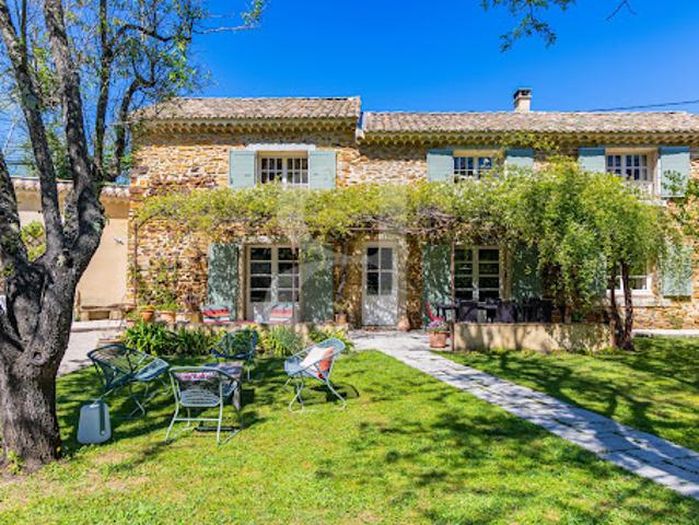 Ferme vente à Carpentras, Sainte-cécile-les-vignes