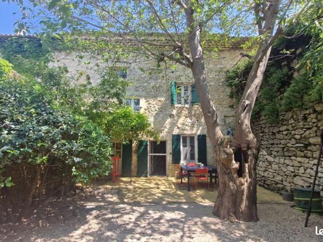 Maison vente à Nîmes, Pujaut