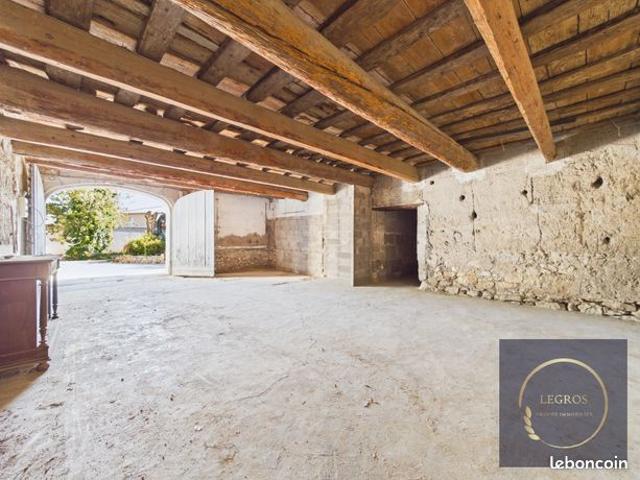 Maison vente à Arles, La Salle Les Alpes
